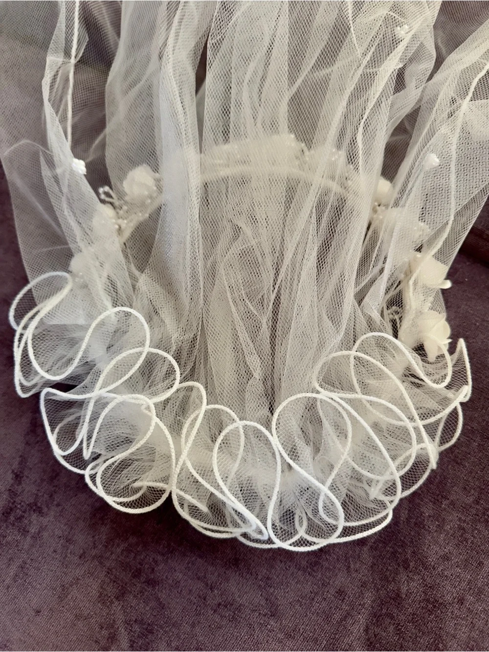 Source Unknown White Floral Pearl Accent Veil Headband